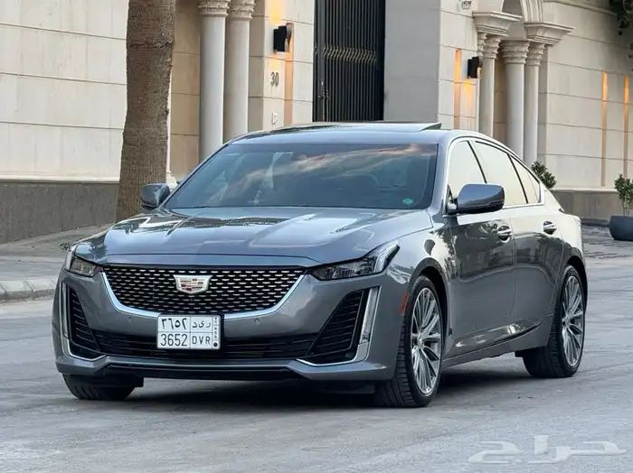 كاديلاك CT5 موديل 2022 اعلى فئه بلاتينيوم تحت الضمان 1