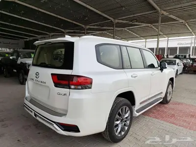 لاندكروزر GXR L3 بنزين 2025 بطاقة جمركيه سعودي كاش وتمويل 3