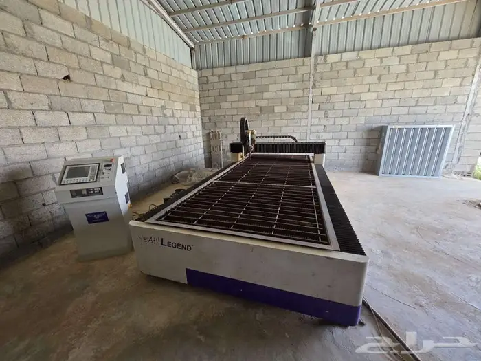 مكنية قص cnc نظيفه جدا استخدام قليل 1