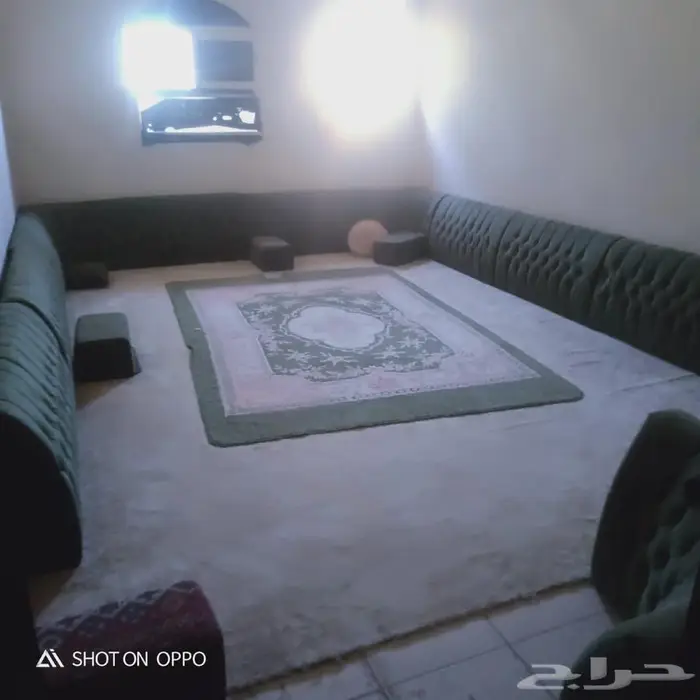 ثلاجة و فرن و اوظة نوم نفرين مع تسريحة و دولاب وجلسة عربية 0