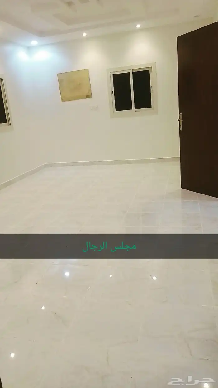 شقه للاجار4 غرف في مخطط الرحمانيه 1