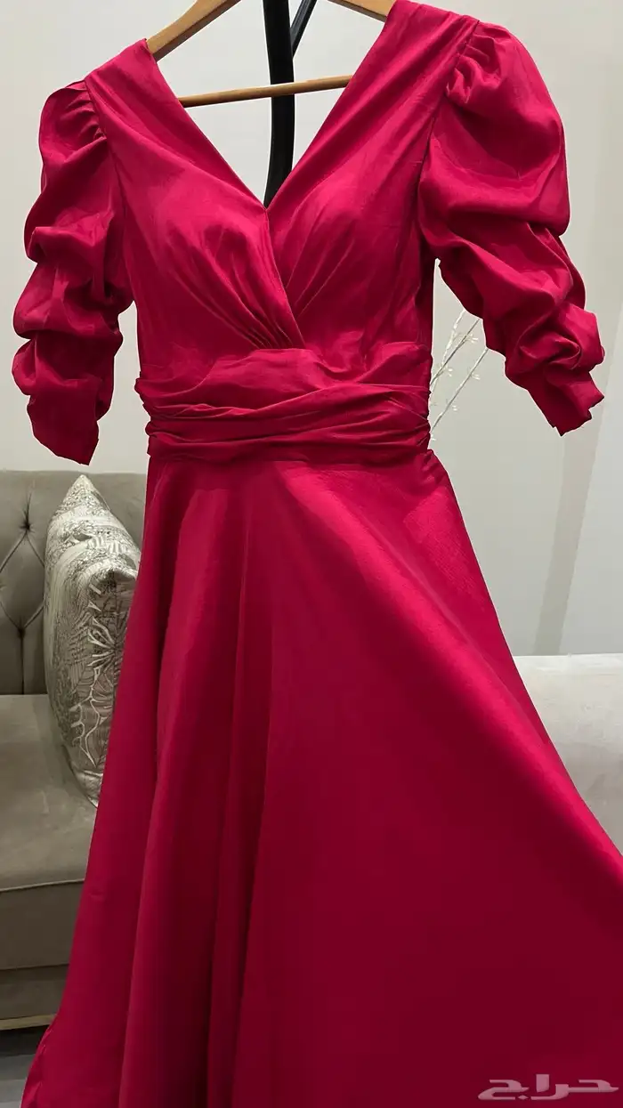 ثلاثة فساتين ناعمة و أنيقة 4