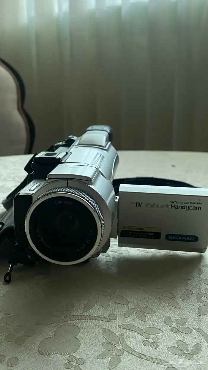 كاميرا سوني ميني دي فيsony minidv مع جميع ملحقتها (تم البيع) 3