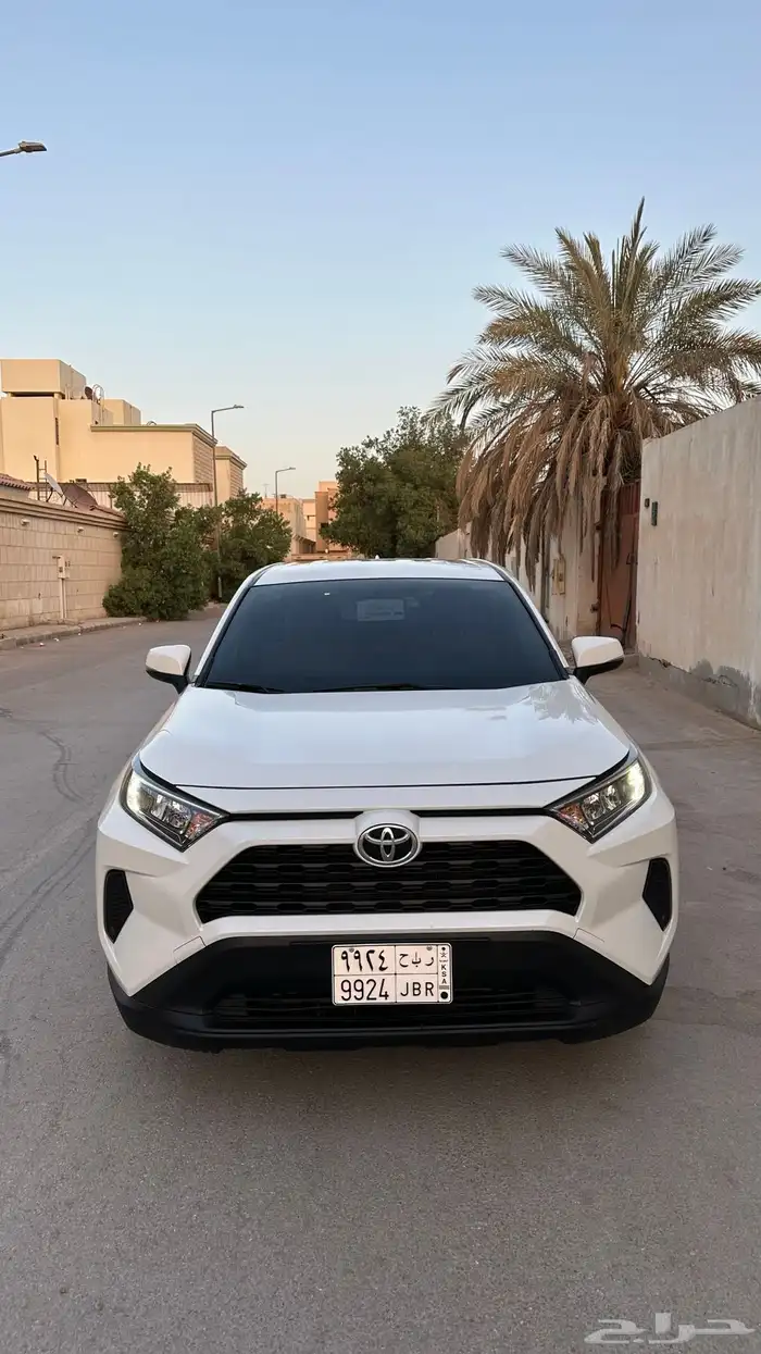 للبيع تويوتا راف فور 2022 دبل عداد 58 وكاله 1