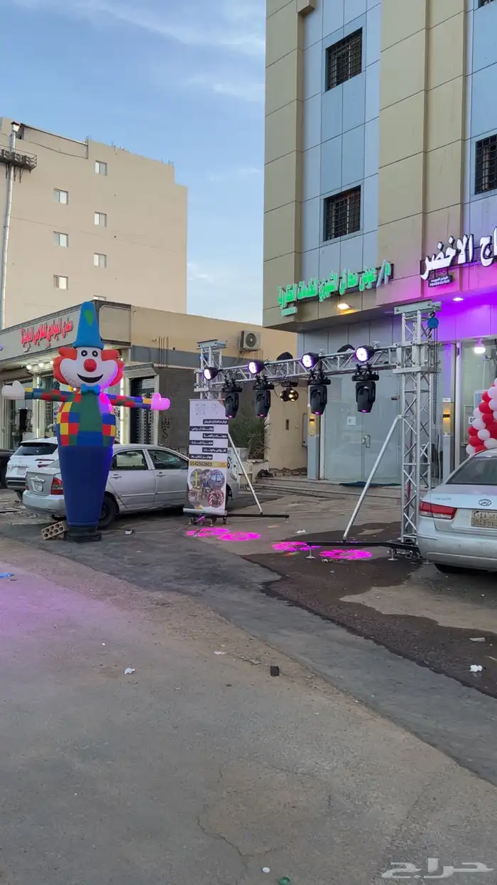 افتتاح محلات تجارية بوابات تراس شاشات أقواس بلونات إضاءات 1