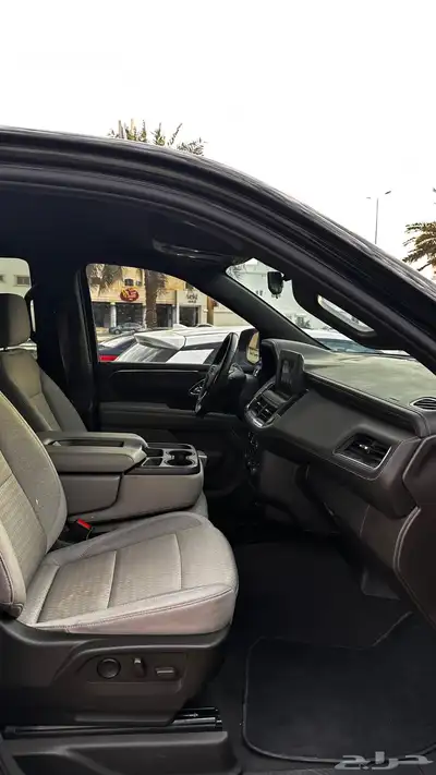 بدا الحجز لتأجير السيارات الكبيره حياكم الله في مكاتبنا 5