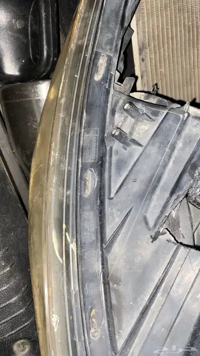 طاسه كفر مع جنط وشمعه اماميه وكشافين 1