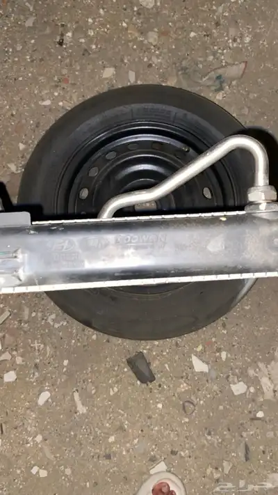 طاسه كفر مع جنط وشمعه اماميه وكشافين 3