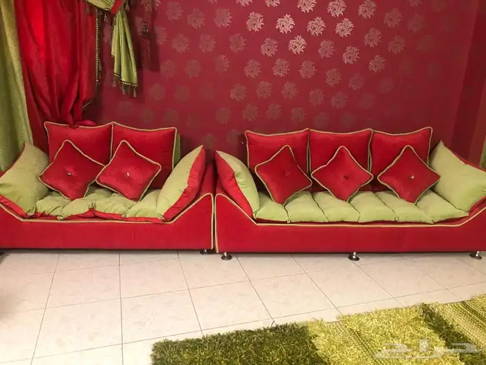 كنب للبع لون اخضر ولون احمر 1