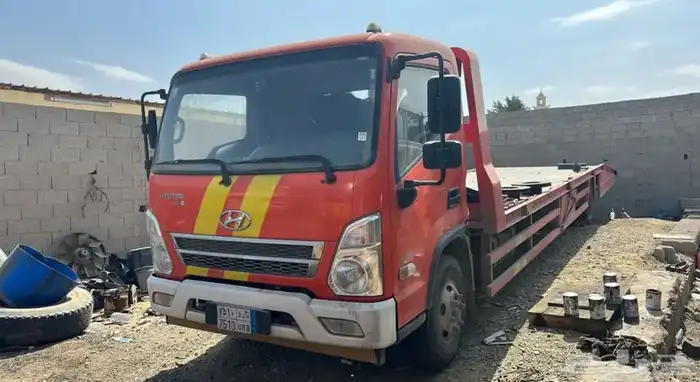 سطحة هونداي 2020 وارد المجدوعي 7طن تيربو عداد حول 70الف 0