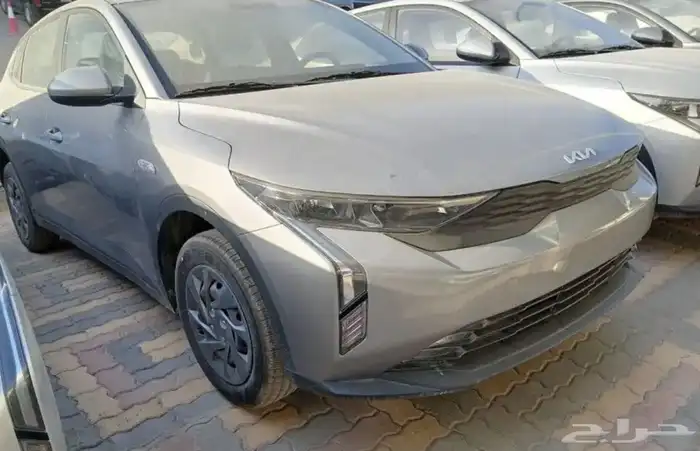 كيا كى 3 ستاندر موديل 2024 1
