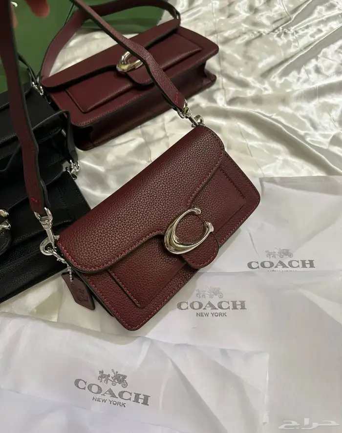 شنط مكياج ماركة شانيل وايضا شنط كوتش عدة اشكال 23