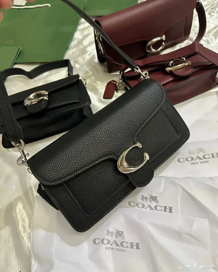 شنط مكياج ماركة شانيل وايضا شنط كوتش عدة اشكال 22