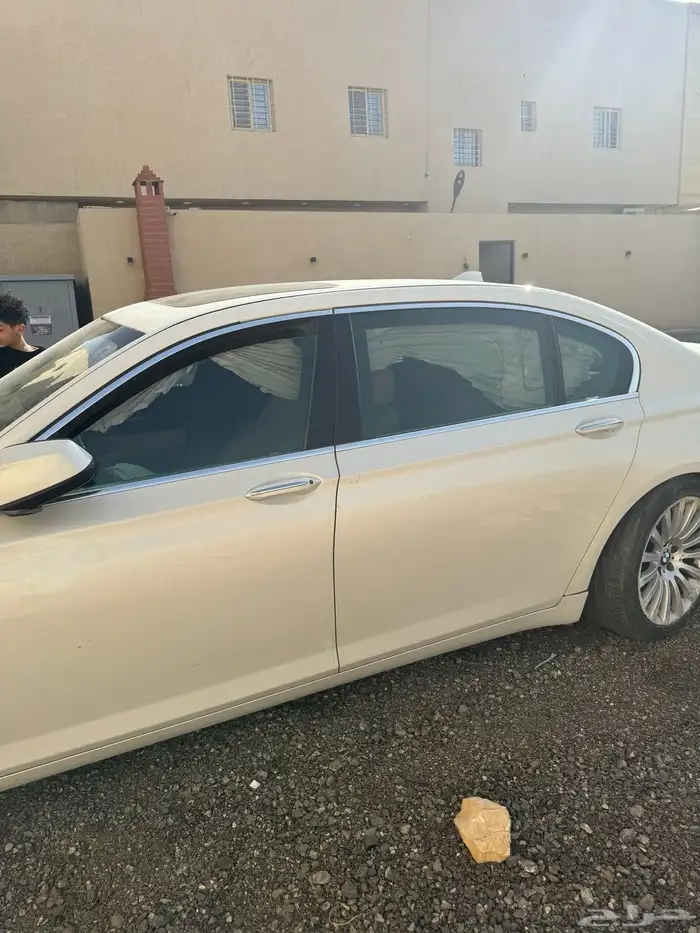 الموتر للبيع على السوم الموتر وكاله موديل 2011 محول 2015BMW 3