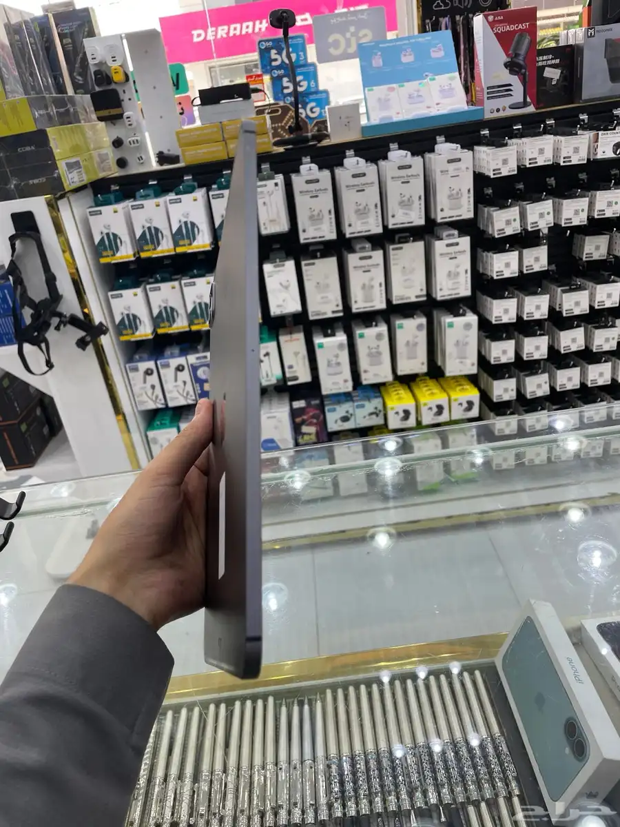 ايباد 11 برو تم البيع 1