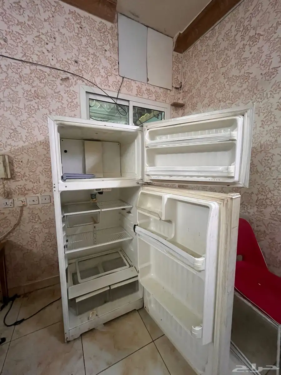 kelvinator fridge 0