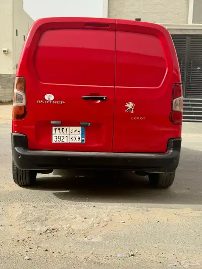 بيجو للبيع 9