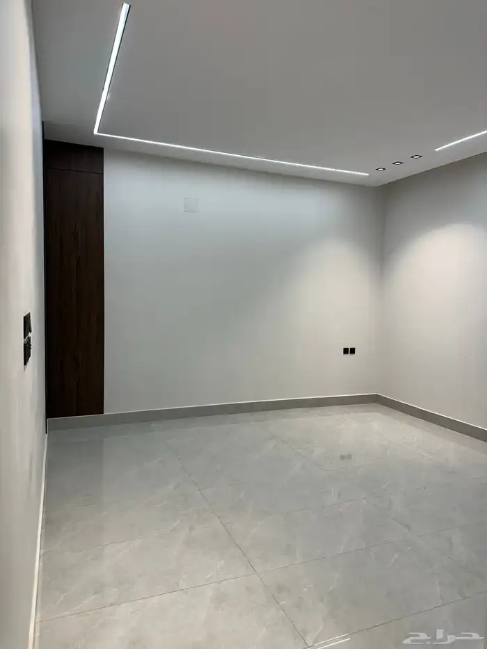 ادوار للبيع بحي الندوة 21