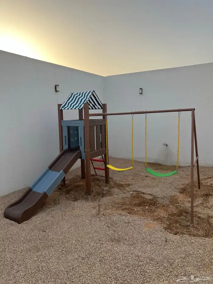 اتوفرت لدينا مجموعه مراجيح وزحاليق للالطفال والكبارحديثه 6