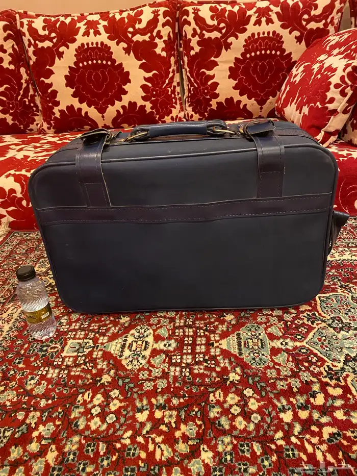 شنطة سفر جلد قديمة 2