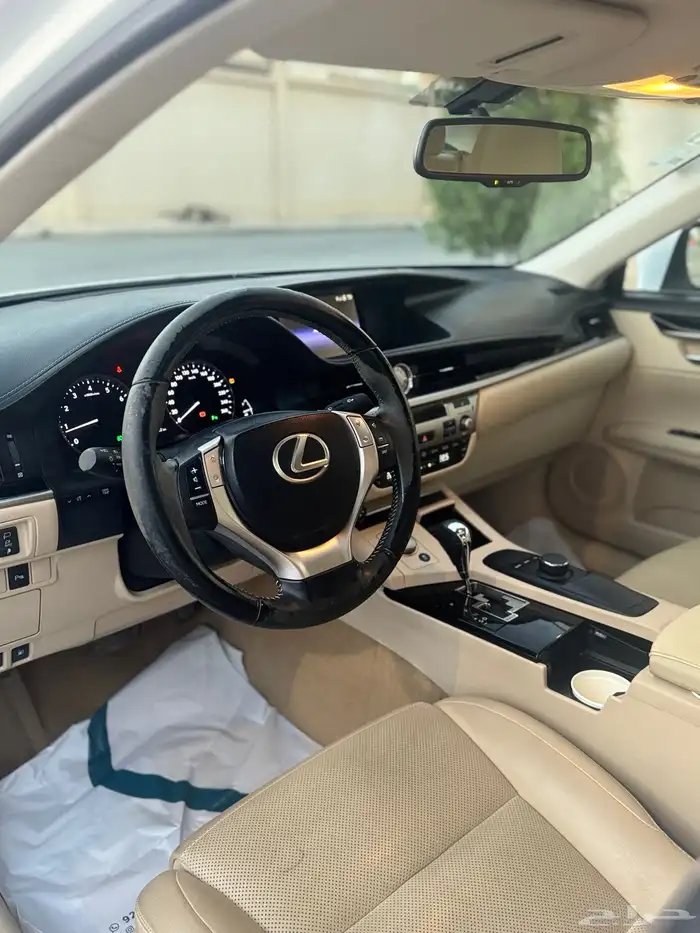 لكسز 2015 ( مباع ) 13