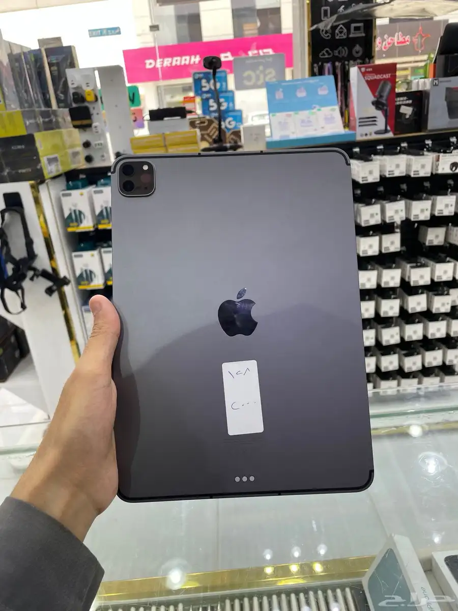 ايباد 11 برو تم البيع 0