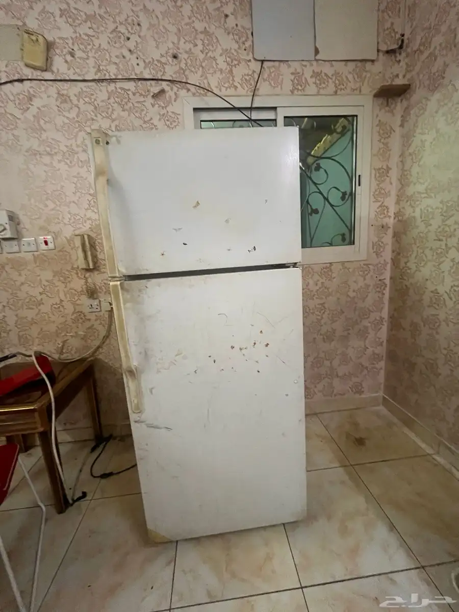 kelvinator fridge 1