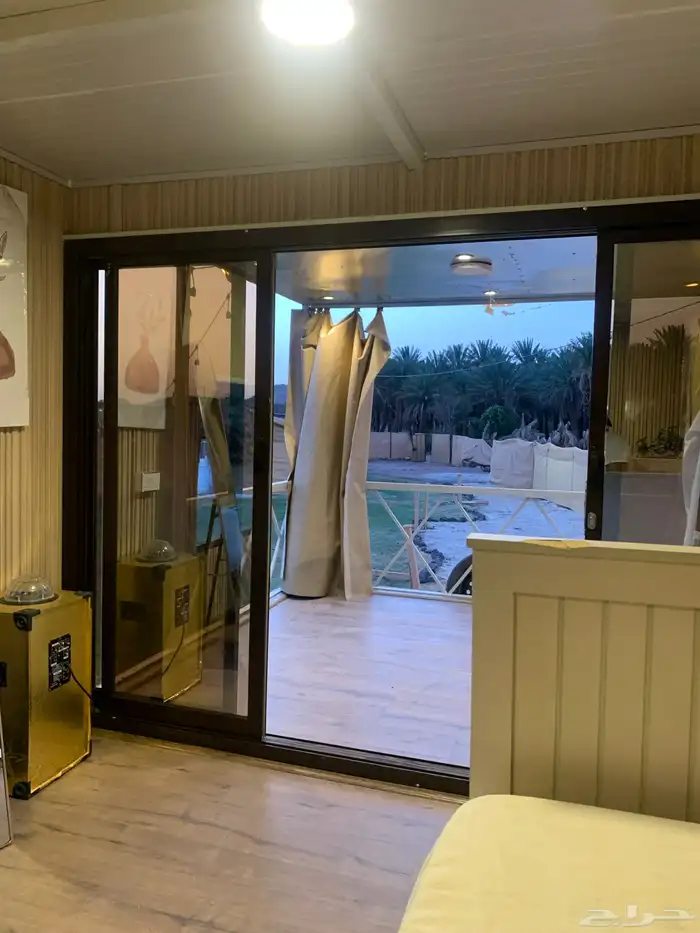 للبيع كرفان مستخدم 8