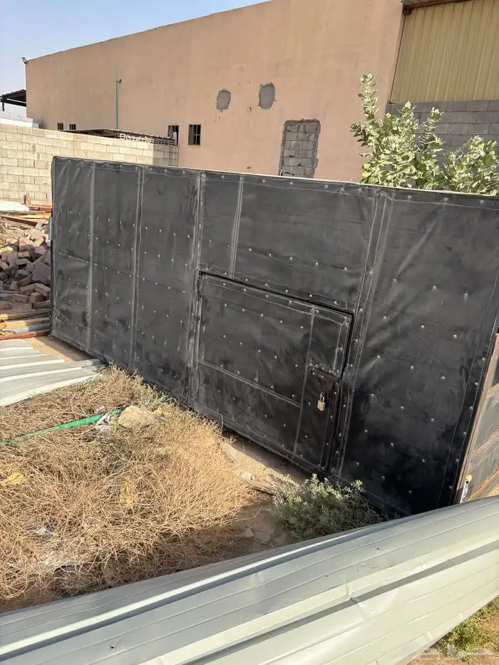 صندوق kia k4000g حديد مغلف جلد 1
