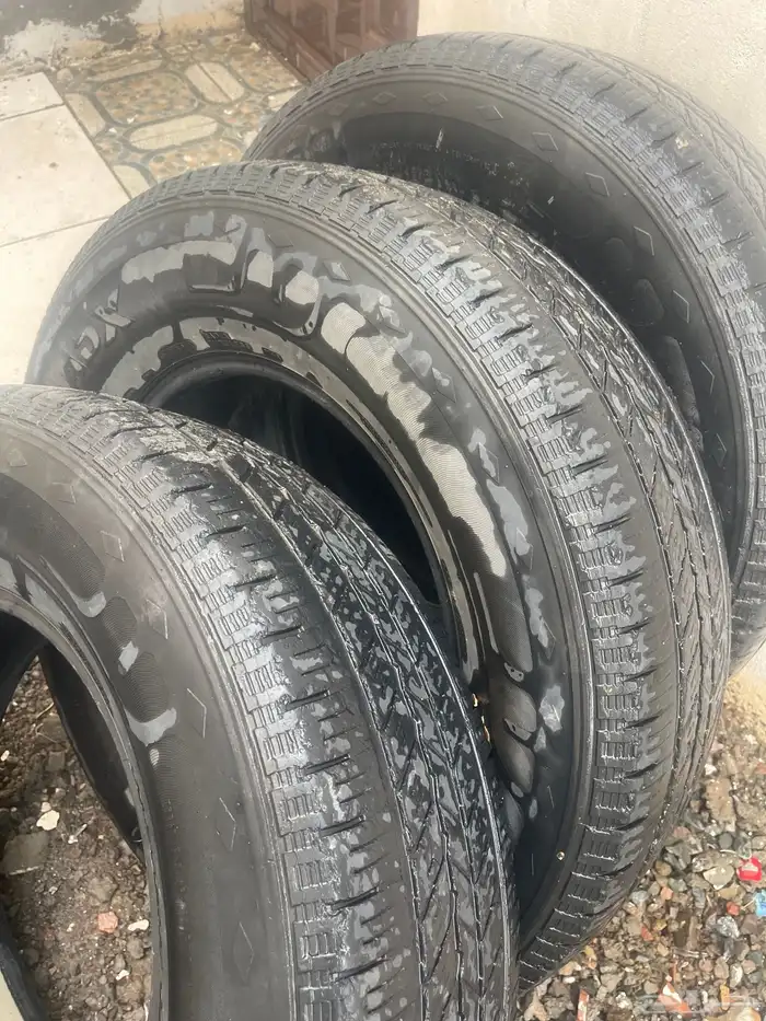 كفرات مقاس 17فيهن نصف عمر 2