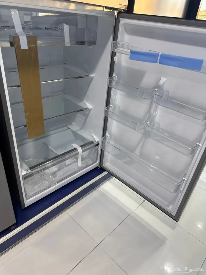 ثلاجات 19.9 قدم هايسنس 8