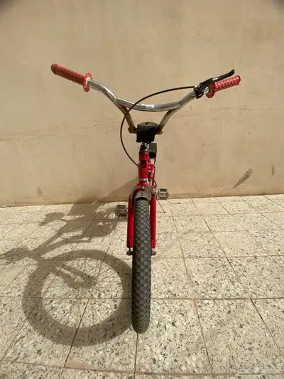 بسكليت رامبو أحمر معدل البيع على اليوم 0
