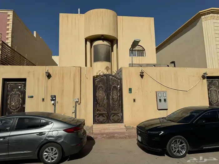 فيلا للبيع - حي الوادي 0
