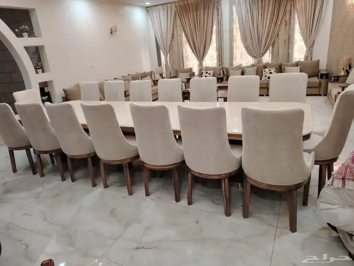 طاولات خدمه غرف نوم ديكورات للجدران 11