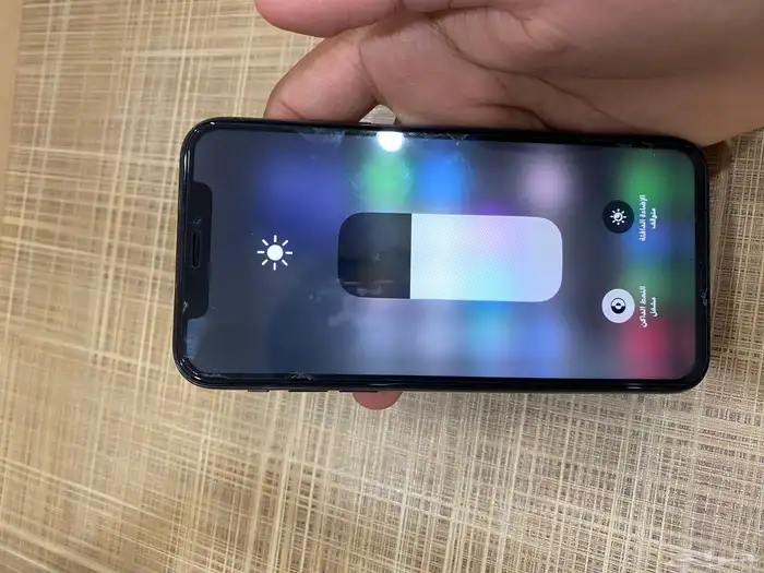 ايفون اكس 1