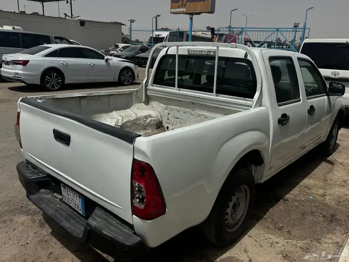 وانيت ايسوزو 2012 للبيع 2