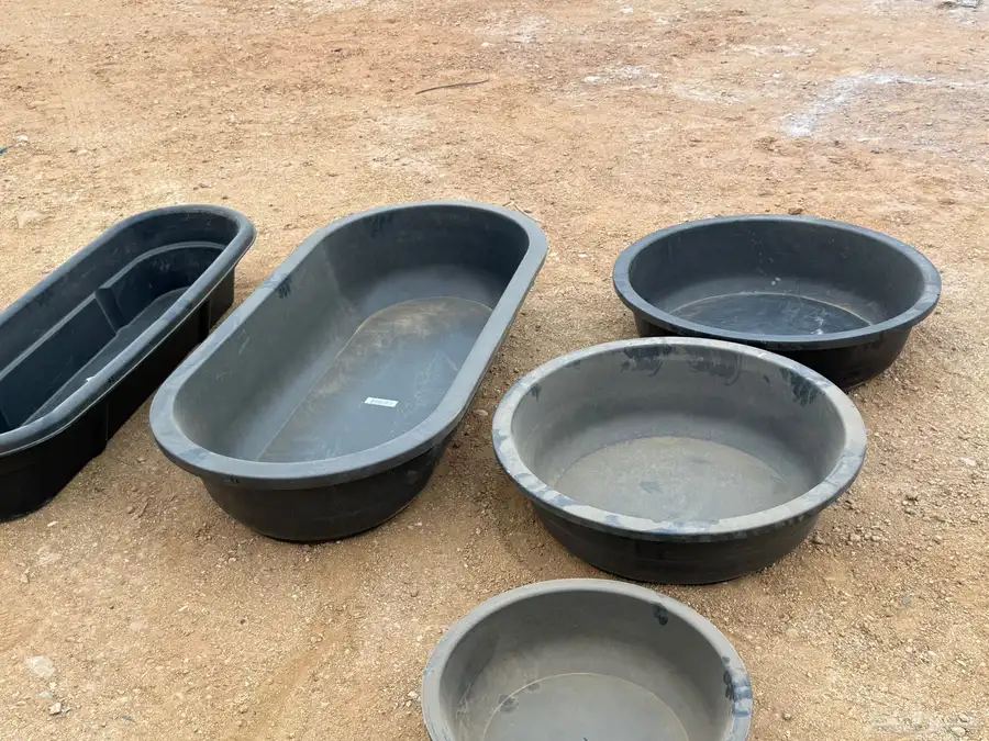 للبيع شبوك ومعالف 4