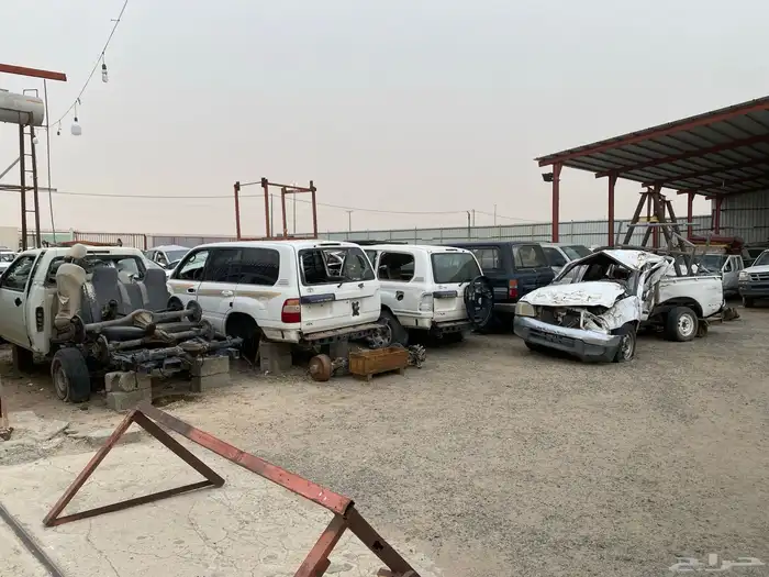 تشليح بيشة بيع جميع قطع غيار السيارات المستخدم 0