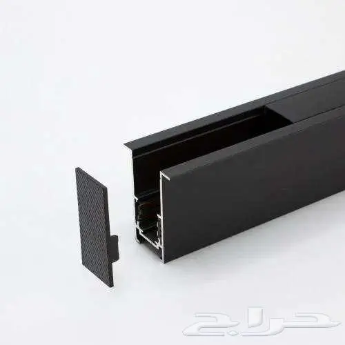 إضاءة المسار المغناطيسي (Magnetic Track Light) 15