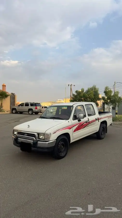 هايلكس 2001 GLX 1