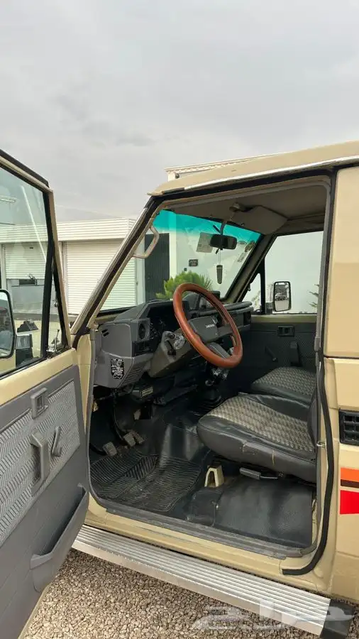تويوتا شاص 1999 16