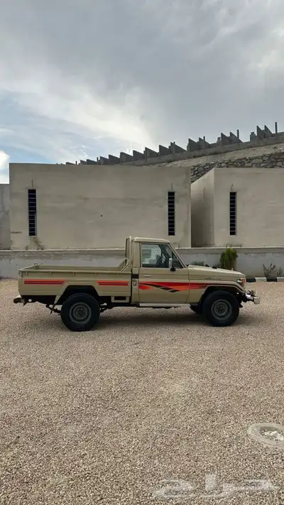 تويوتا شاص 1999 14