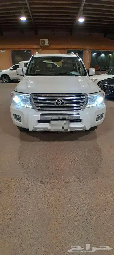 تويوتا لاندكروزر 2013 0