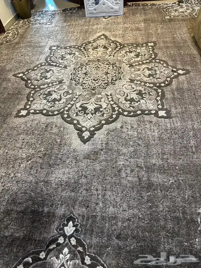 مفرشه مغسله ونظيفه مقاس 3.5 في 3.5 0