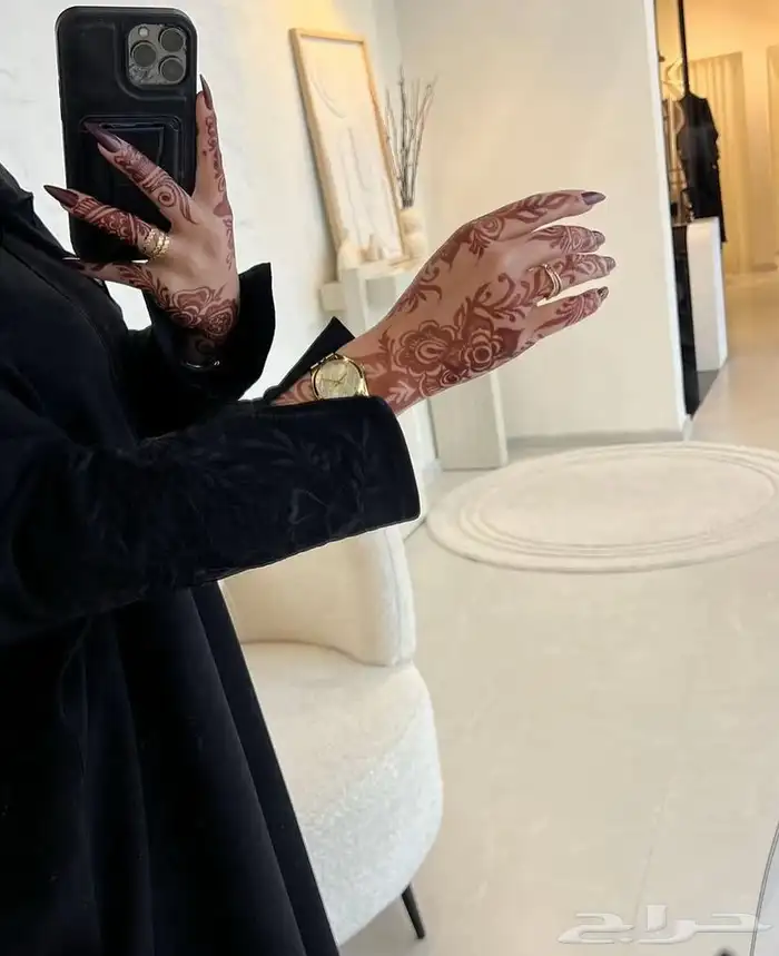 نقش ام جوري في الرياض 3