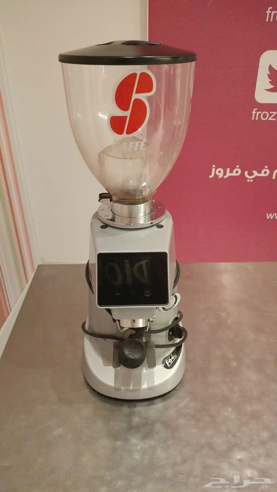 معدات مطاعم و كفي و ايسكريم 10