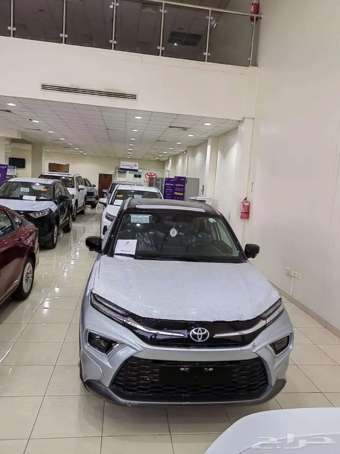 تويوتا اوربان كروزر GLX فل كامل 2025 0