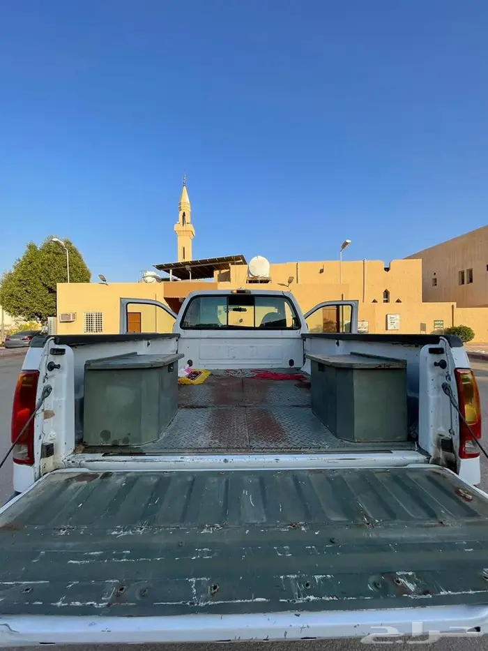 للبيع فورد F250 مخزن 15