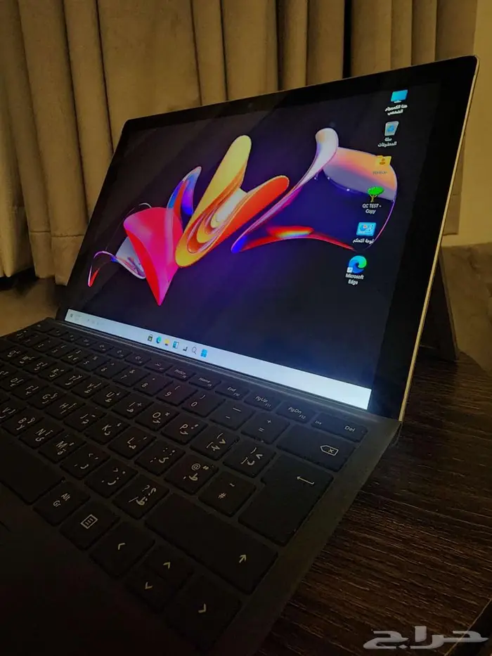 للبيع سيرفس برو 6 i7 الجيل الثامن 0