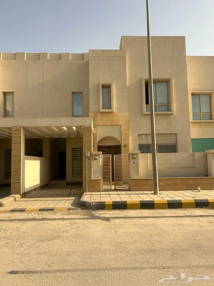 فلة دبلكس متصل ب 670 فقط 7